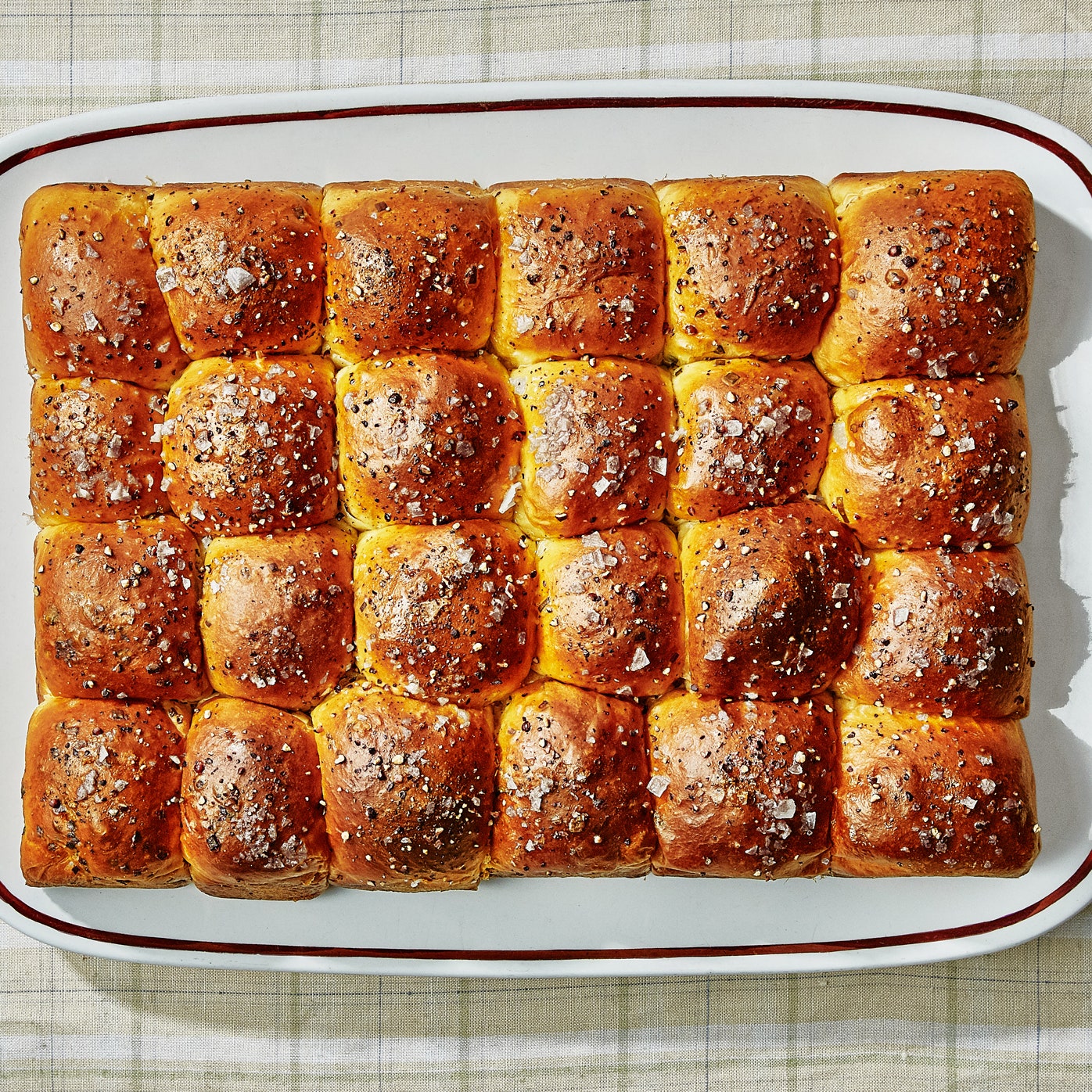 Pull-Apart Sour Cream and Chive Rolls